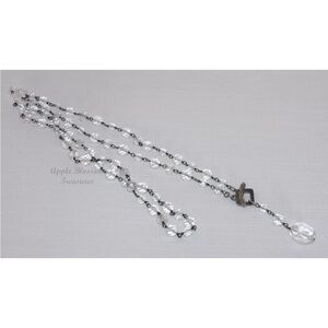 Silpada Vintage Glass Crystal Bead & Sterling Front Toggle Clasp Necklace N1503